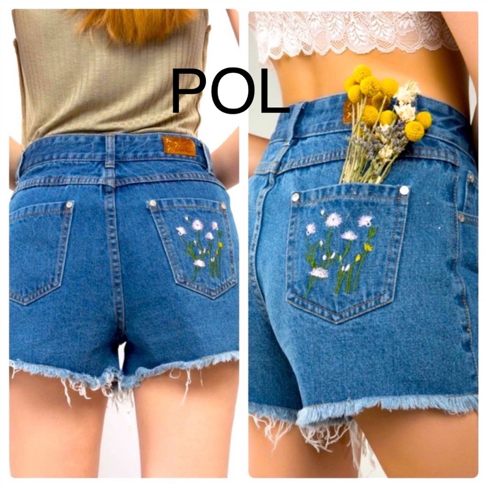 POL🔥2Die4 cute frayed-edge detail  jean shorts